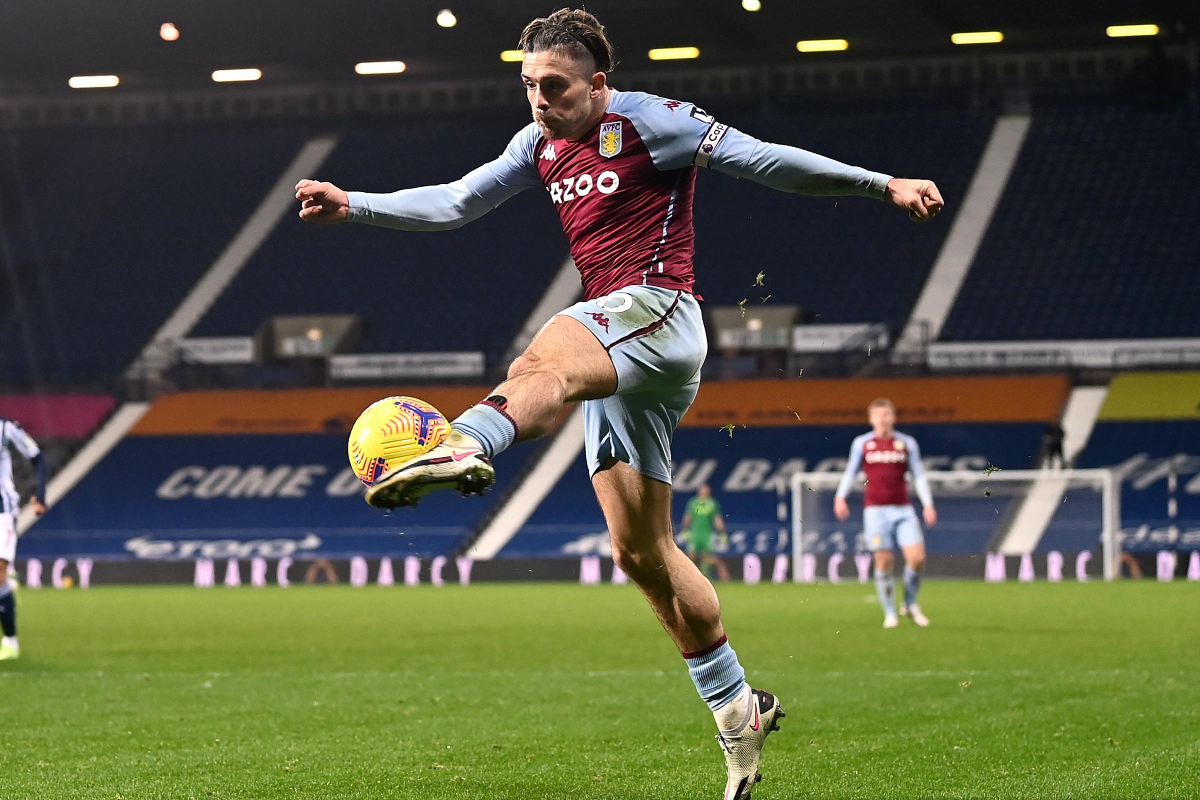 Jack Grealish quay nat doi hinh MU