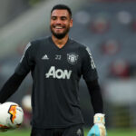 MU đua quán quân Ngoại hạng Anh: 4 cái tên gần bị rời khỏi Old Trafford