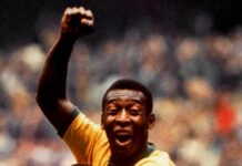 Ronaldo ghi bàn như máy: Đá tới bao nhiêu tuổi mới có 1238 bằng Pele?