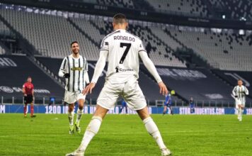 Ronaldo gia hạn hợp đồng với Juventus trước khi đến Mỹ thi đấu