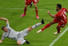 Choupo-Moting nổ súng Bayern Munich có ba điểm trước Leverkusen