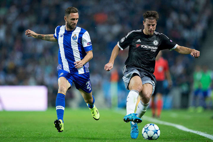 FC Porto v Chelsea FC UEFA Champions League 49afc3ba201595dd9c3681d493eaedd3