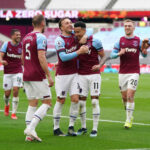 Man Utd ông vua lội ngược dòng, West Ham chen chân vào top 4