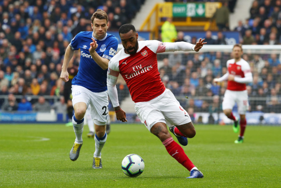 truc tiep everton vs arsenal vong 18 ngoai hang anh1576901507