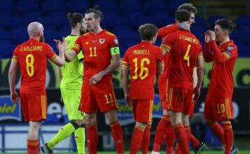 Đội tuyển Wales thiếu HLV trưởng EURO 2021: Nghi vấn đánh 2 phụ nữ