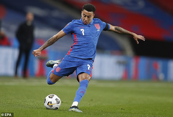 Jesse Lingard nhieu kha nang cung bi HLV Southgate loai
