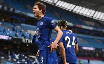 Bỏ lỡ penalty Man City ôm hận để Chelsea giành ba điểm