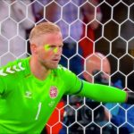 ĐT Anh cuối cùng phải nhận án phạt từ UEFA vì chơi xấu