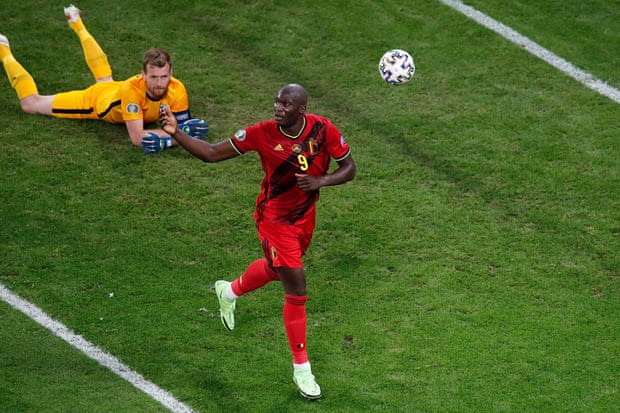 lukaku toa sang bi thang tung bung toan bo 3 tran vong bang euro 2021 56740