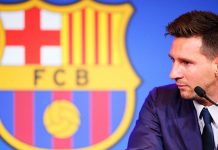 Những giọt nước mắt của Messi ở buổi họp báo chia tay Barcalona