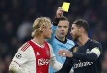 Tẩy thẻ là gì? Mục đích việc tẩy thẻ trong bóng đá? Tẩy thẻ là gì và mục đích của việc tẩy thẻ trong bóng đá