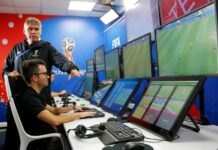 VAR là gì? Công nghệ VAR quan trọng như thế nào?  Cảnh quay của VAR chủ yếu ở khu vực cấm và khung thành